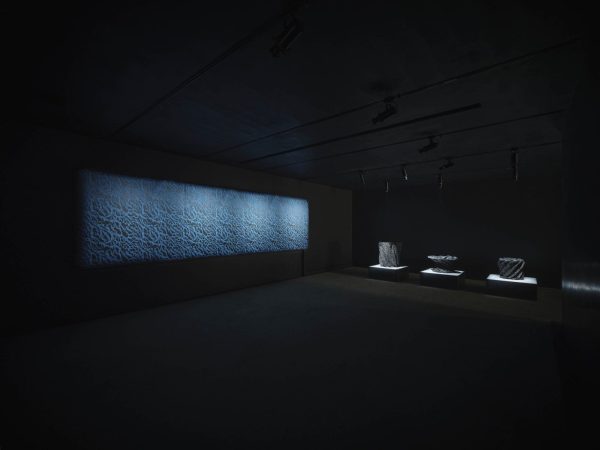 LVMH メティエ ダール パリのショールームにて 細尾、東京大学、ZOZO NEXTによる 特別展「Ambient Weaving」を開催